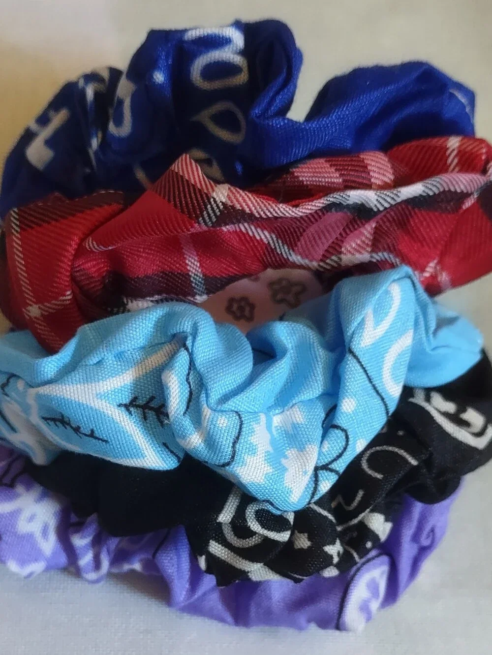 Women  Hair Scrunchie 5 Pcs